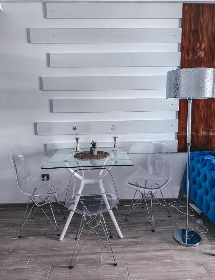 Mamaia Luxury Studio Apartment V Luaran gambar
